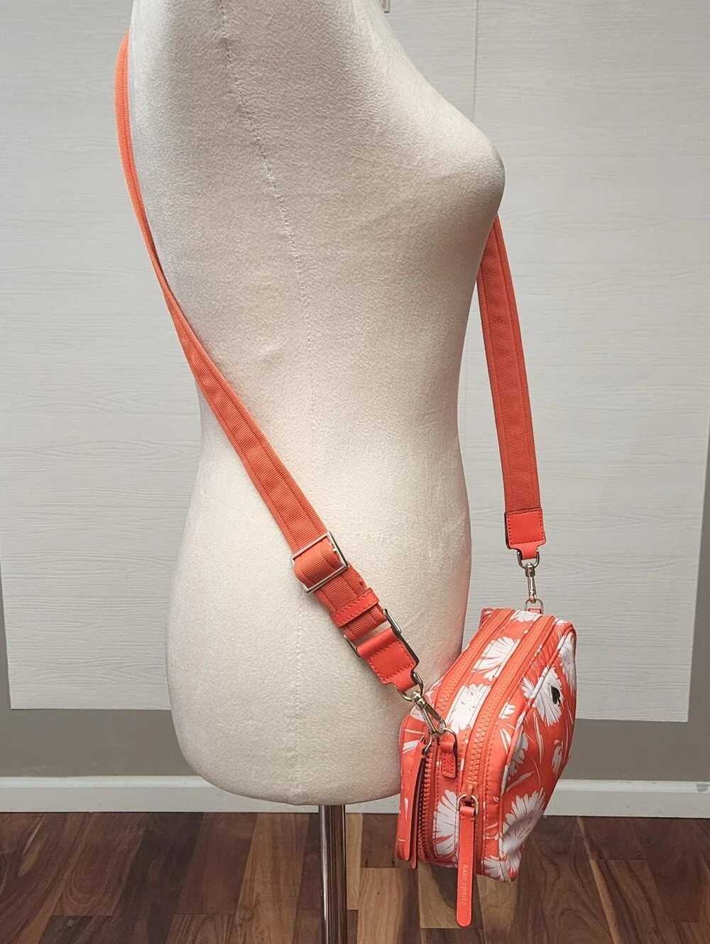 Kate Spade New York Women's Jae Mini Nylon Crossbody Bag Orange Small Camera Bag